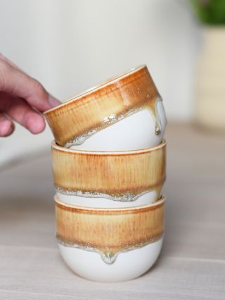 White Caramel přímo k nakousnutí 🧡. Z celé várky se mi zalíbil nejvíc. Ještě jednou vám chci poděkovat za vaše objednávky,...