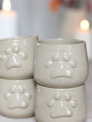 Pomaličku do podzimu 🤎🍂. V tlapkách se vyžívám já vím 😀. Tyhle jsou zase trochu jiné, jednoduché a čisté ☺️🙏🏻. Tmavě hnědá...