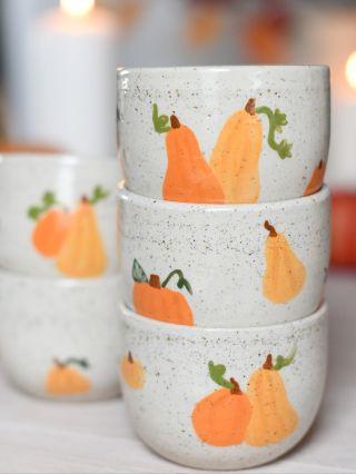 Mini doskladnění podzimní limitky proběhne 29.9. v pondělí v 19:00 jak je zvykem 🙂🍂🧡. #haninahlina #keramika...